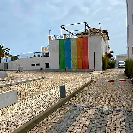 House Golden Club